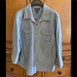 Karen Scott denim button down shirt with tags M
